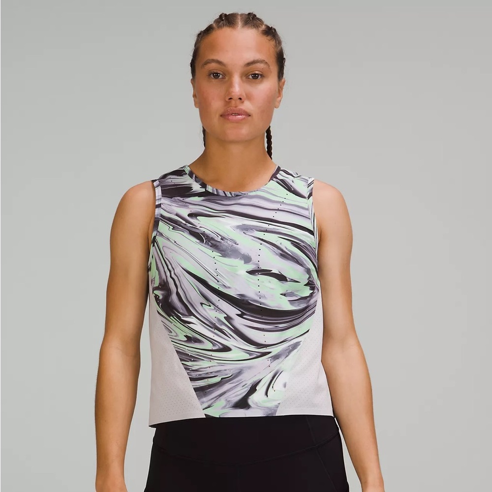 Lululemon Size 6 Swift Ventilated Running Tank Top - image 1